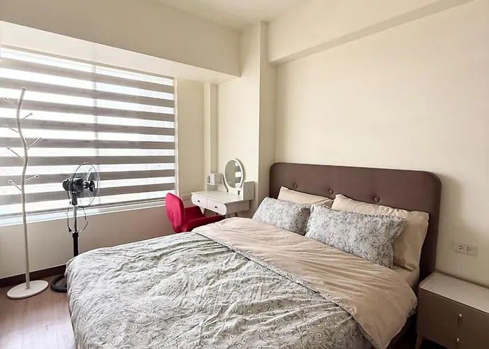 Resort-inspired Staycation Near Bgc And Naia Manila