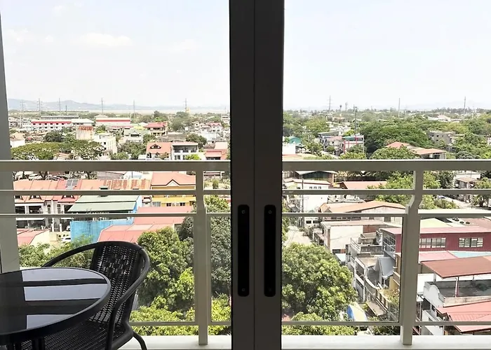 Resort-inspired Staycation Near Bgc And Naia Manila